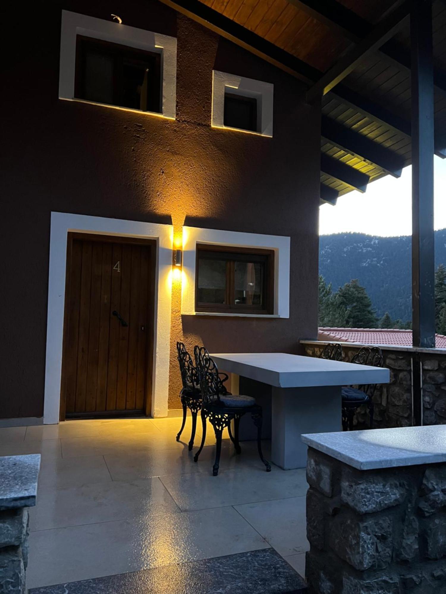 Mz Reindeer Hotel Kalivia  Ngoại thất bức ảnh